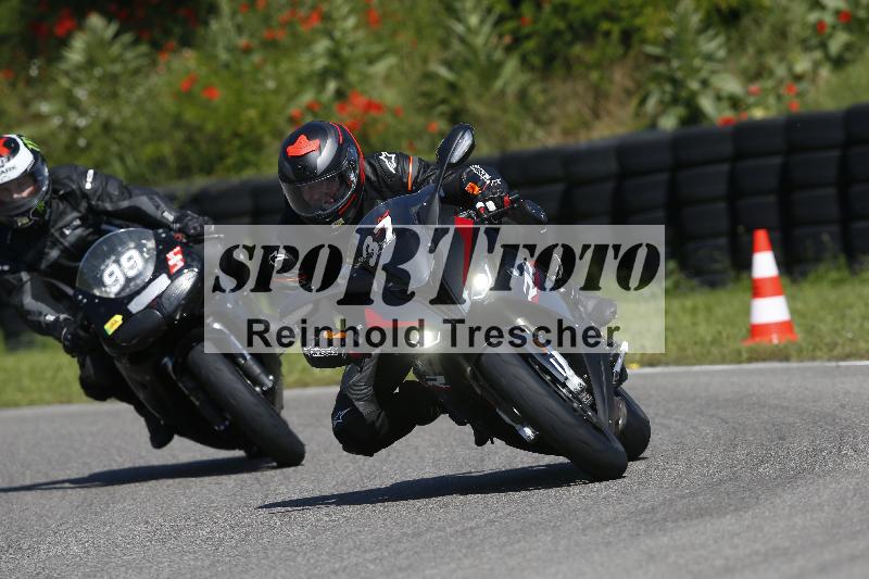 /Archiv-2024/29 12.06.2024 MOTO.CH Track Day ADR/Gruppe gelb/37